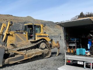 建設機械・重機の出張オイル交換専門店ロックサービス