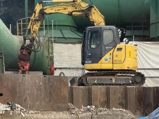 建設機械・重機の出張オイル交換専門店ロックサービス